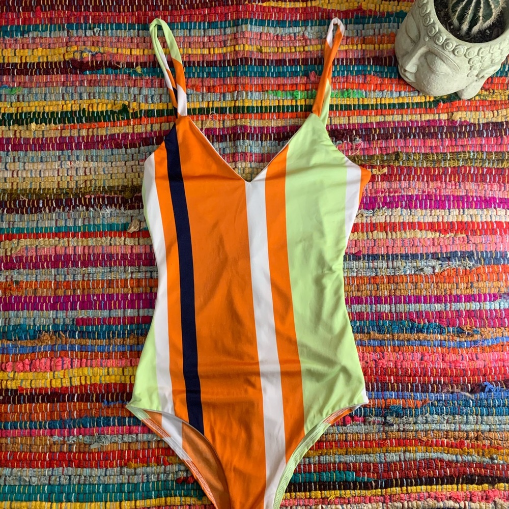 Fashion nova stripped body suit